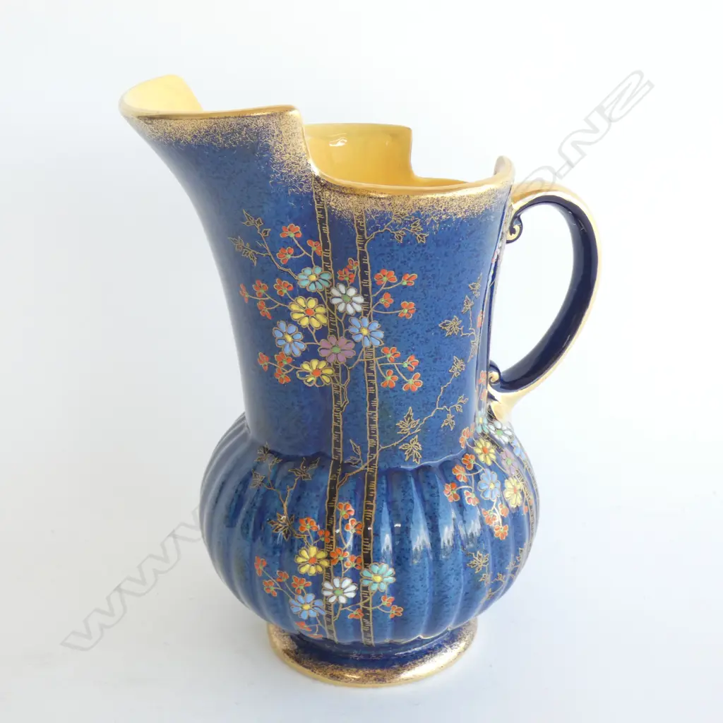 A Crown Devon blue royale jug Image 1++